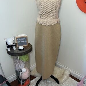 Beautiful Vintage Eva Gold Sparkly Knit Sweaater Skirt Sz. 12